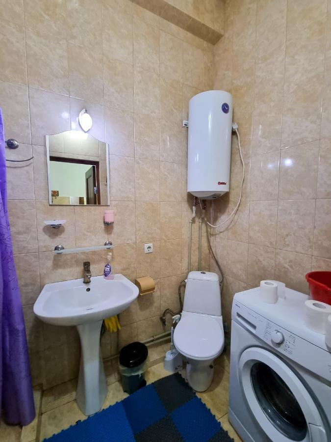 Aparthotel City Center キシナウ エクステリア 写真