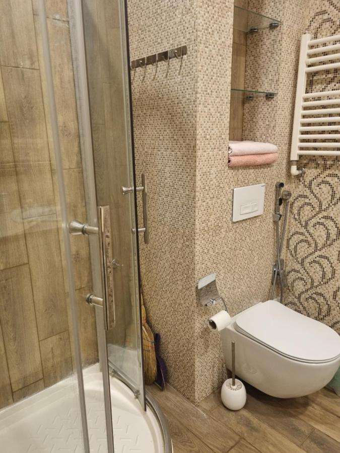 Aparthotel City Center キシナウ エクステリア 写真